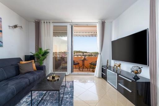 Goldensky New Apartamento *
