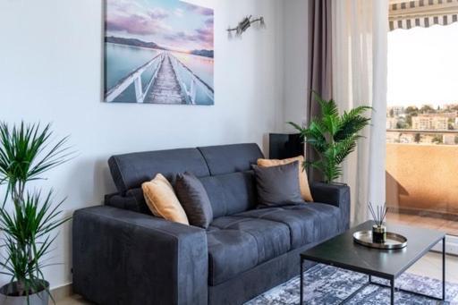 Goldensky New Apartamento
